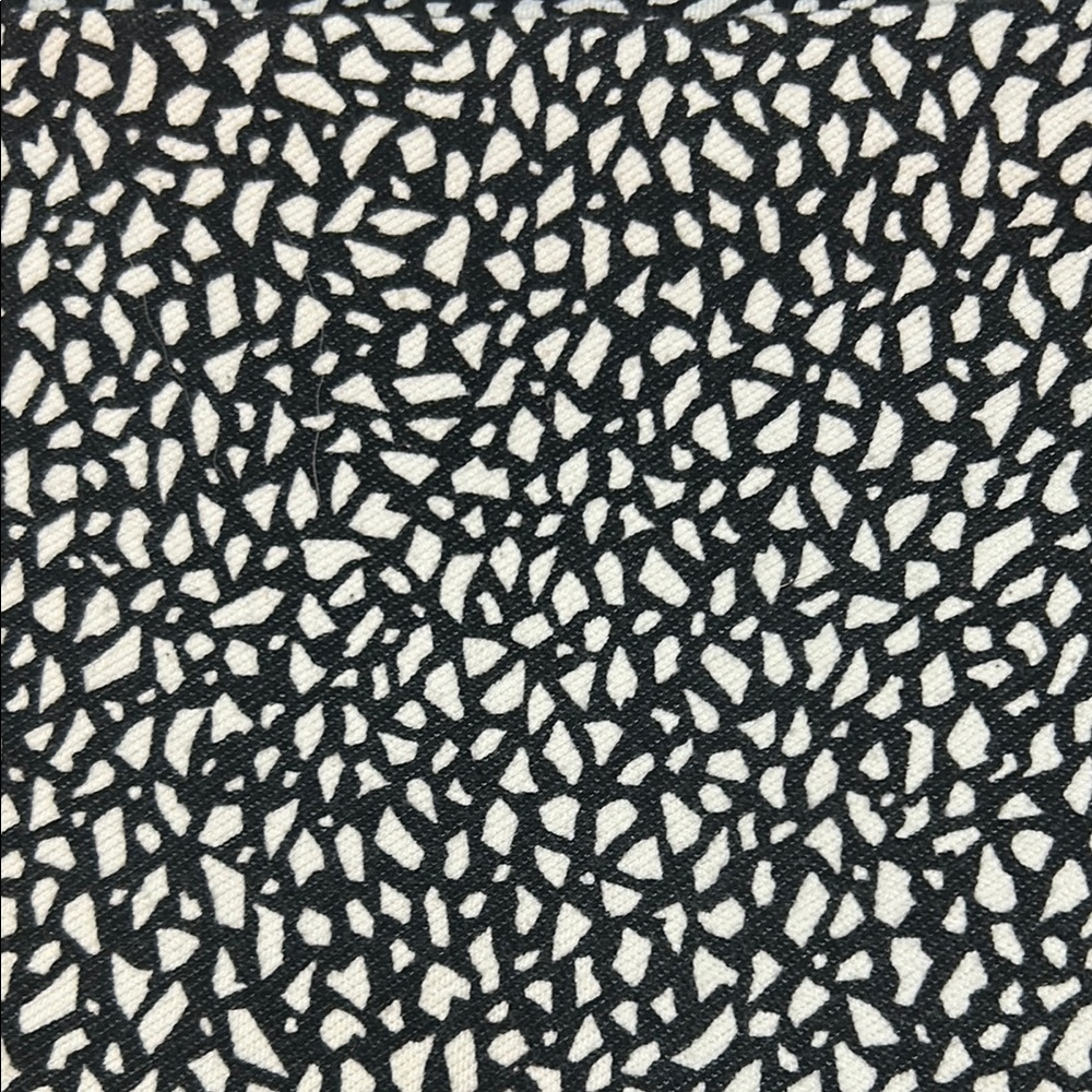 Lululemon Athletica Black & White Patterned Leggings - Picture 8 of 13
